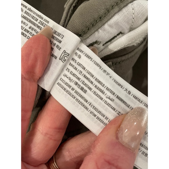 Hollister Ultra High Rise Dad Pants Khaki Utility Cargo Pockets Womens 27R - Picture 5 of 5